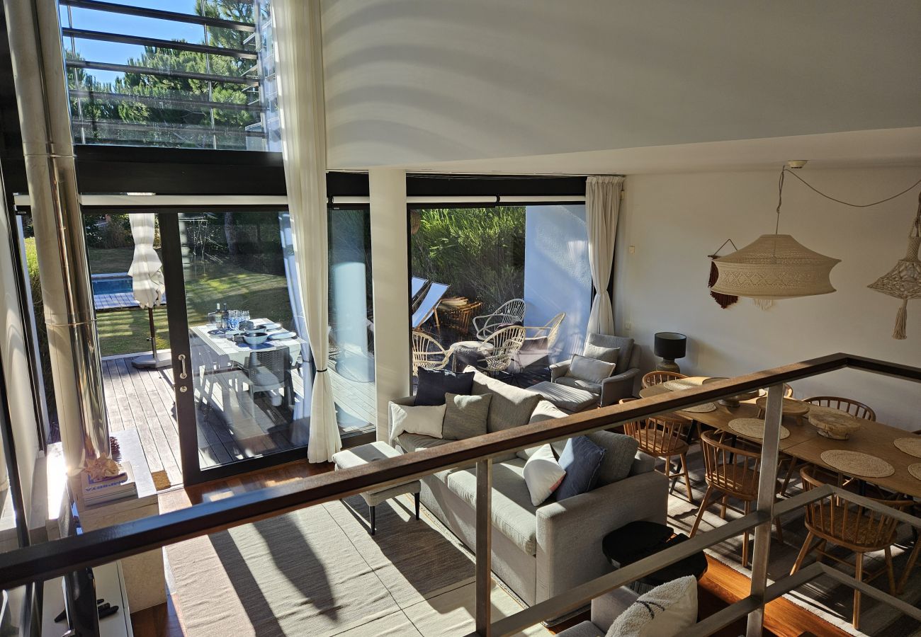Casa geminada em Península de Tróia - Tróia Beach House with Pool