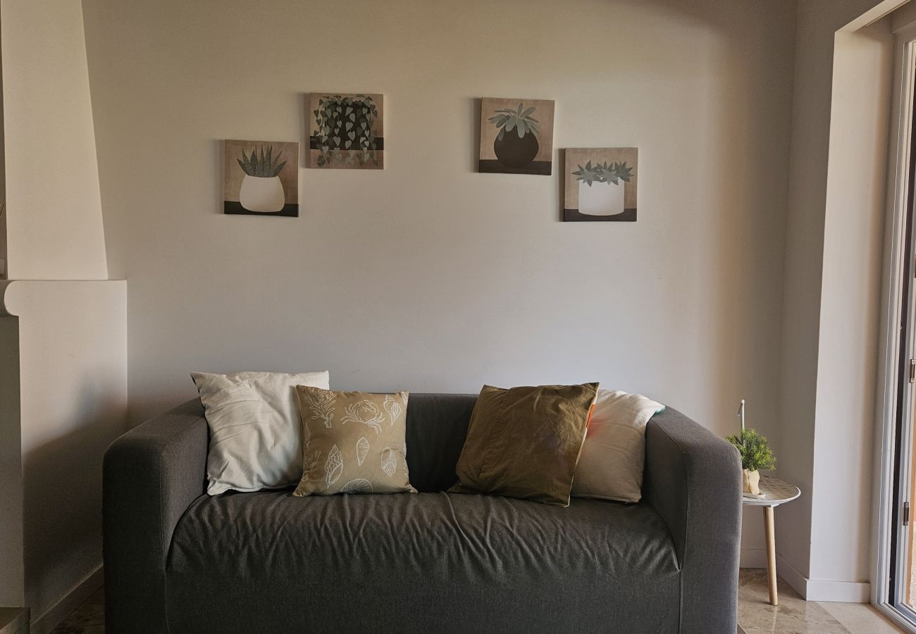 Apartamento em Porches - Porches