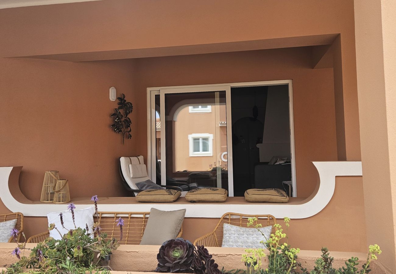 Apartamento em Porches - Porches