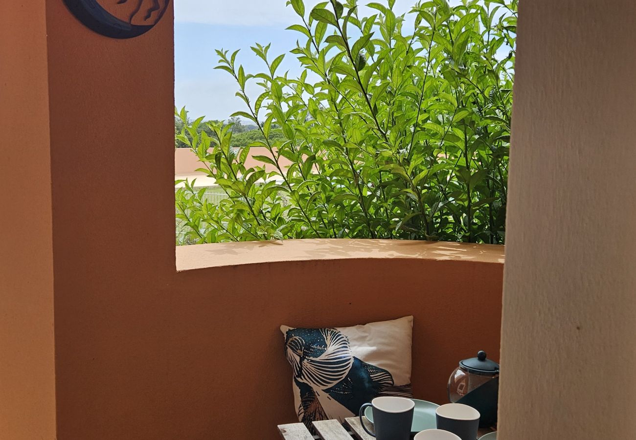 Apartamento em Porches - Porches