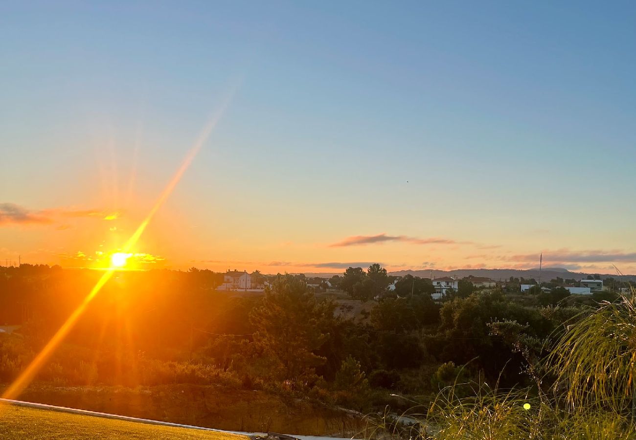 Casa em Fernão Ferro - Setúbal & Lisbon Dream Getaway — Villa do Sol
