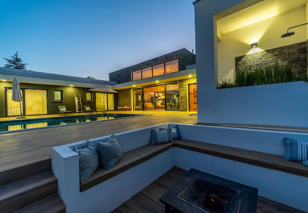 Casa em Fernão Ferro - Setúbal & Lisbon Dream Getaway — Villa do Sol