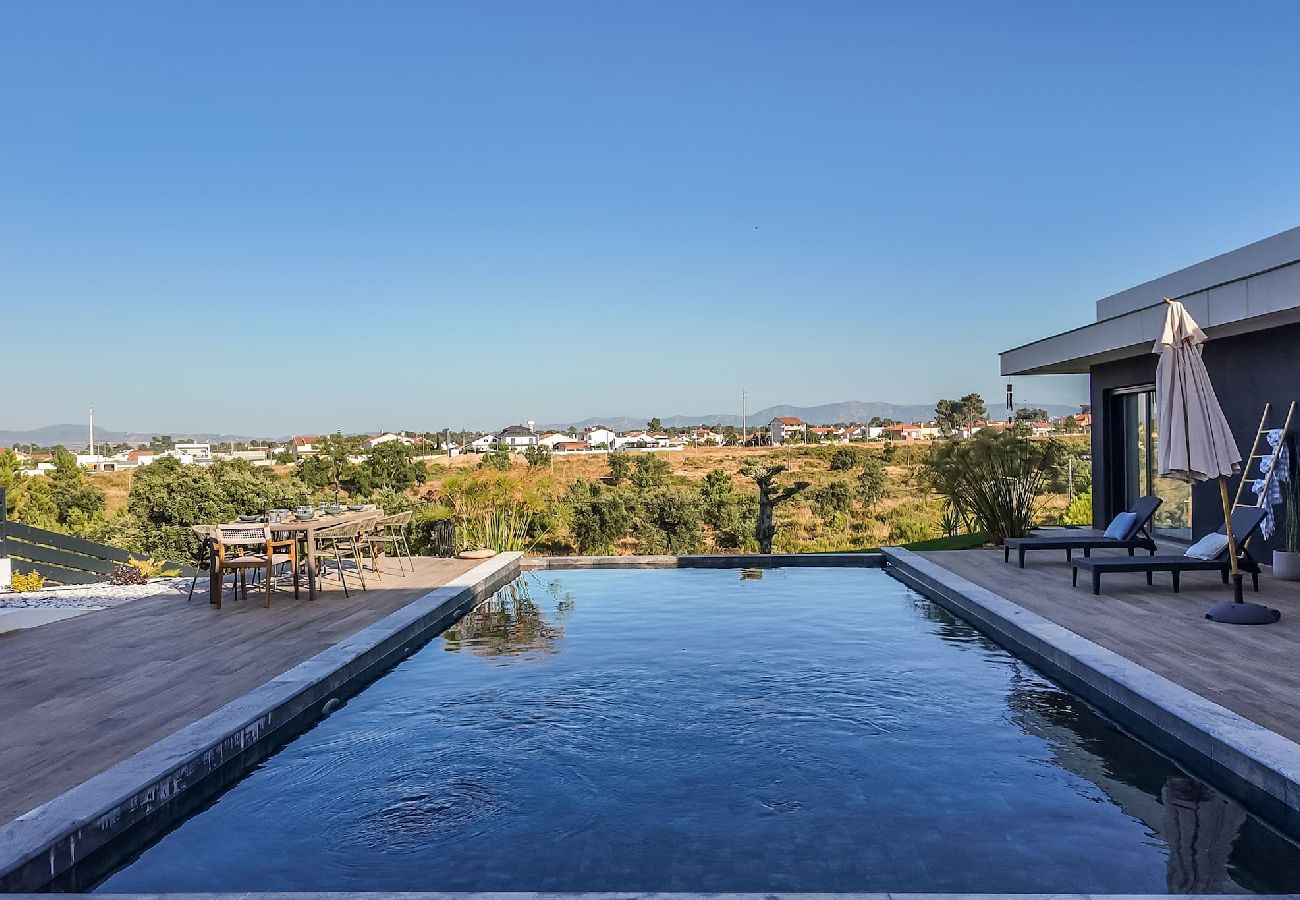 Casa em Fernão Ferro - Setúbal & Lisbon Dream Getaway — Villa do Sol