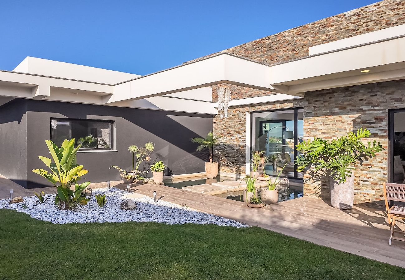 Casa em Fernão Ferro - Setúbal & Lisbon Dream Getaway — Villa do Sol