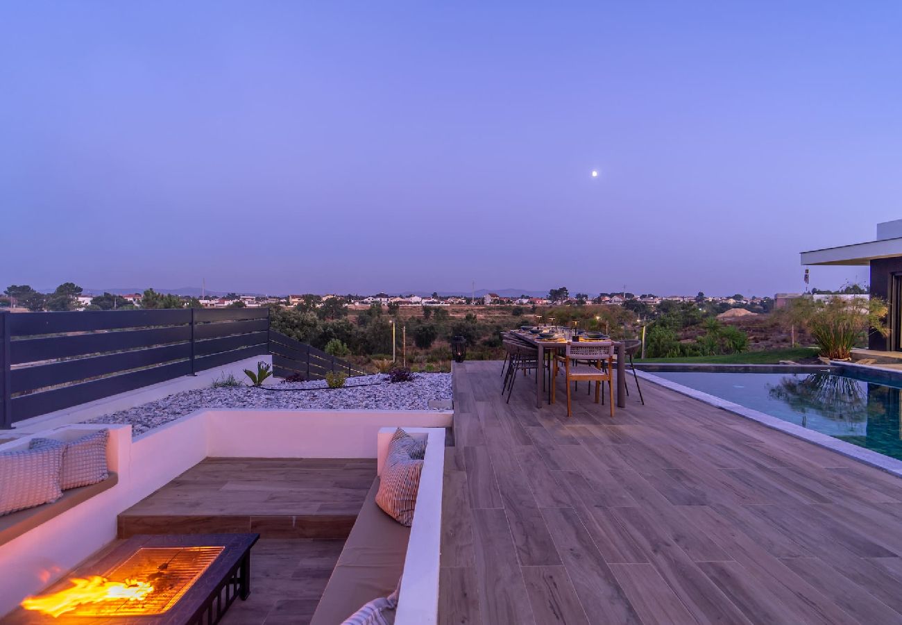 Casa em Fernão Ferro - Setúbal & Lisbon Dream Getaway — Villa do Sol