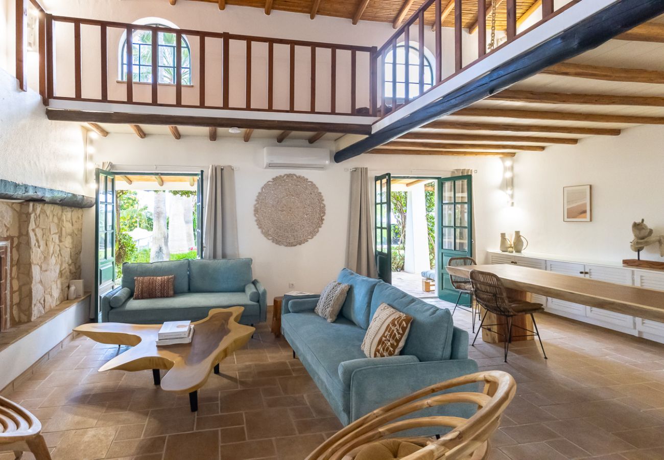 House in Mexilhoeira a Grande - Splendid Penina Country House Retreat
