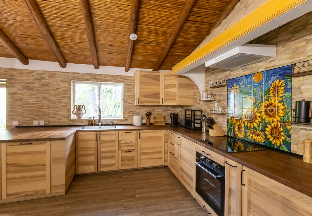 House in Mexilhoeira a Grande - Splendid Penina Country House Retreat