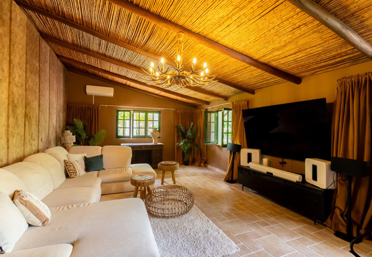 House in Mexilhoeira a Grande - Splendid Penina Country House Retreat