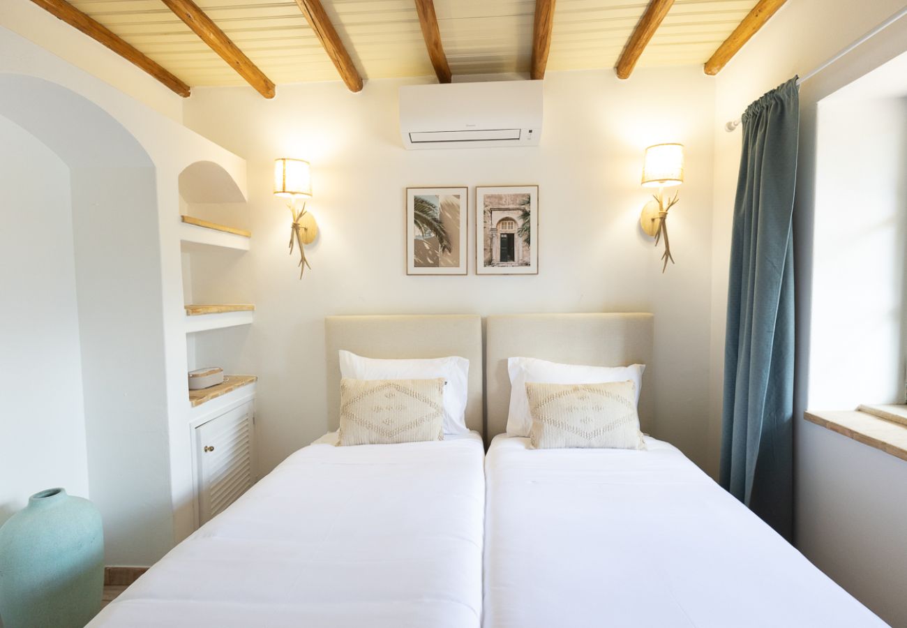 House in Mexilhoeira a Grande - Splendid Penina Country House Retreat