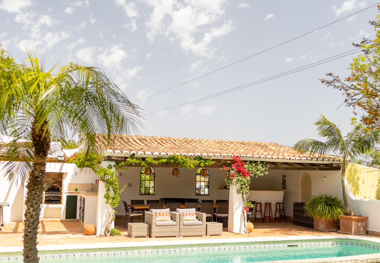 House in Mexilhoeira a Grande - Splendid Penina Country House Retreat
