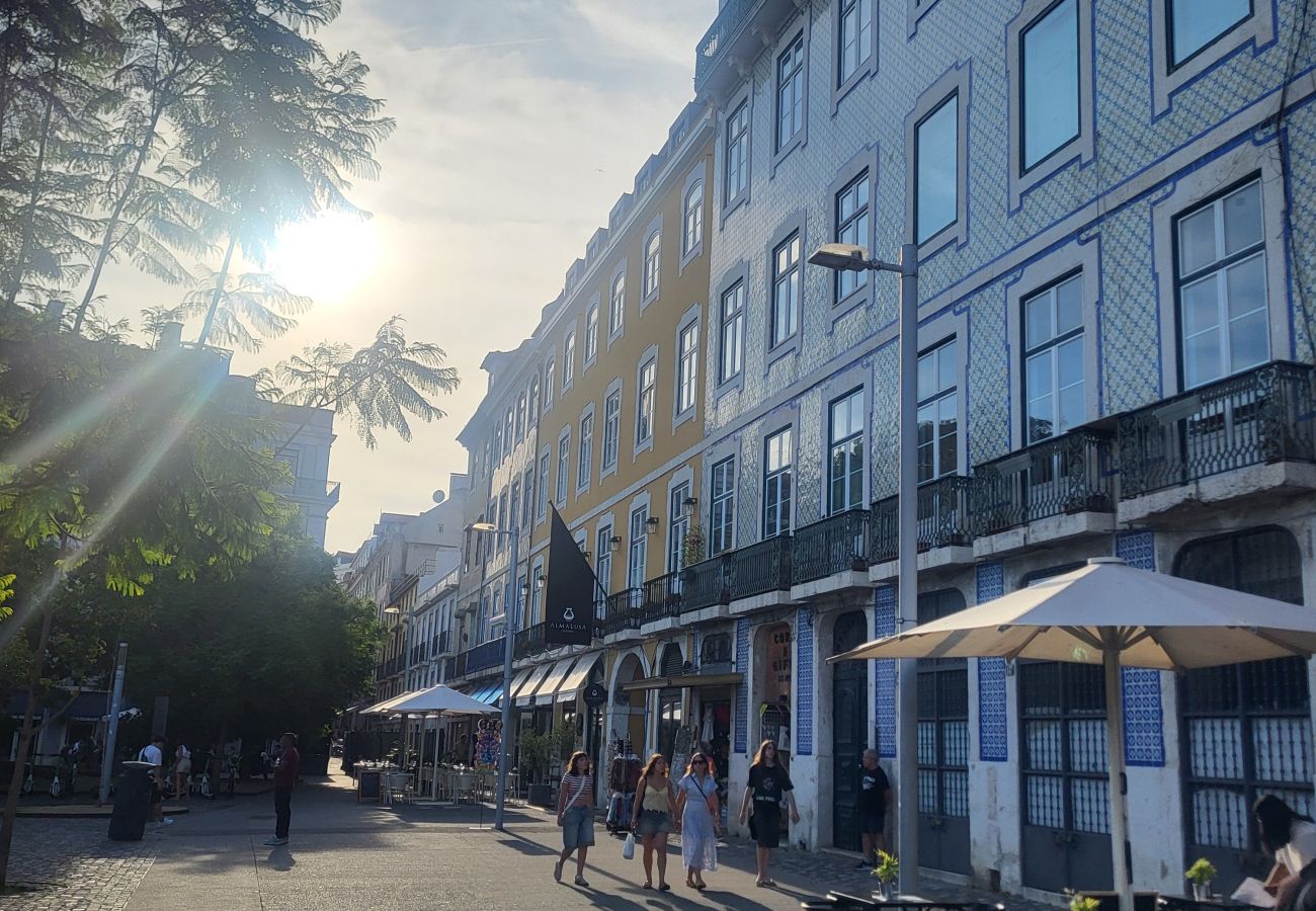 Apartment in Lisbon - Lisbon Alfama Charming Apartment