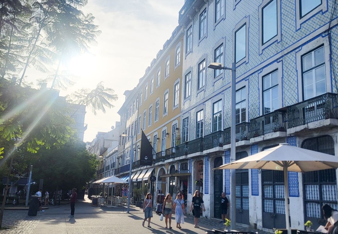 Apartment in Lisbon - Lisbon Alfama Charming Apartment