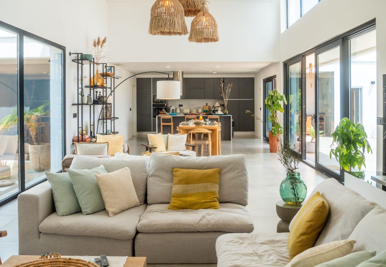 House in Fernão Ferro - Setúbal & Lisbon Dream Getaway — Villa do Sol