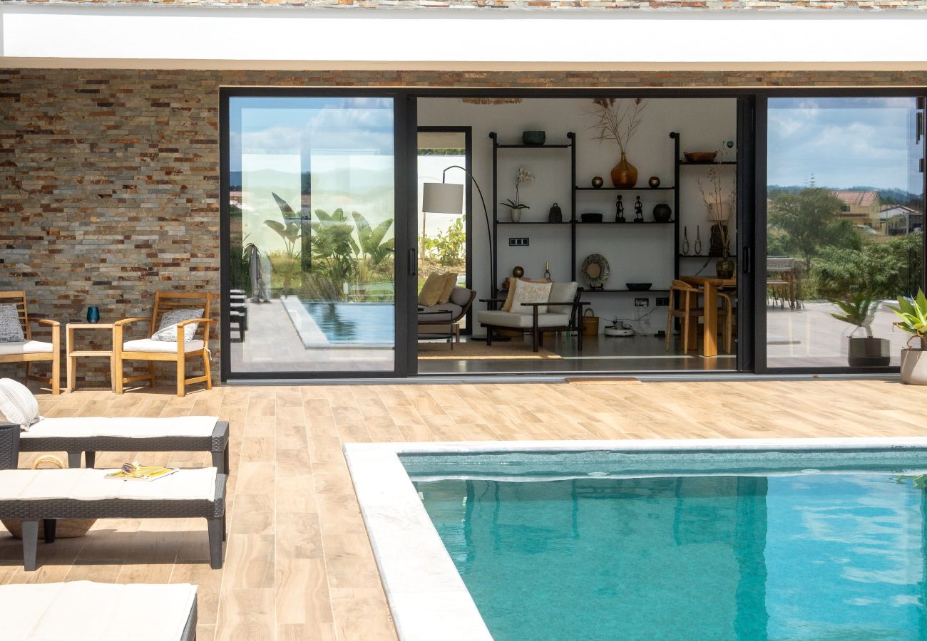 House in Fernão Ferro - Setúbal & Lisbon Dream Getaway — Villa do Sol